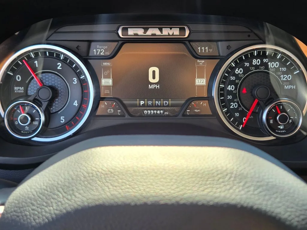 Used 2023 White Ram Laramie image 27