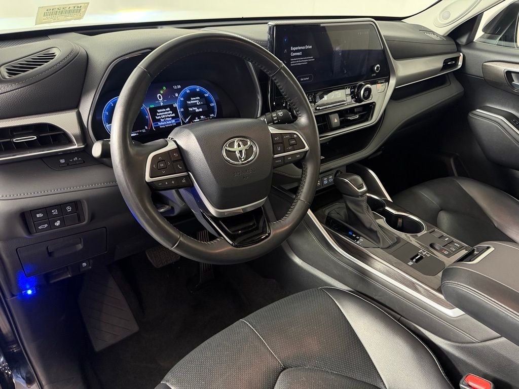 2024 Toyota Highlander Platinum - Photo 12