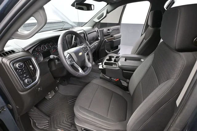 2022 Chevrolet Silverado 1500 Limited LT - Photo 25