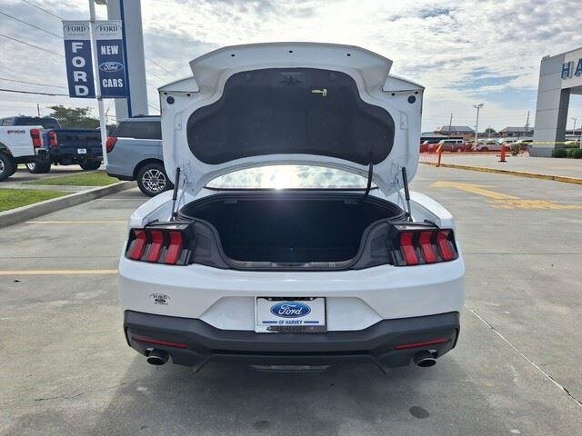 Used 2024 Oxford White Ford EcoBoost Premium image 25