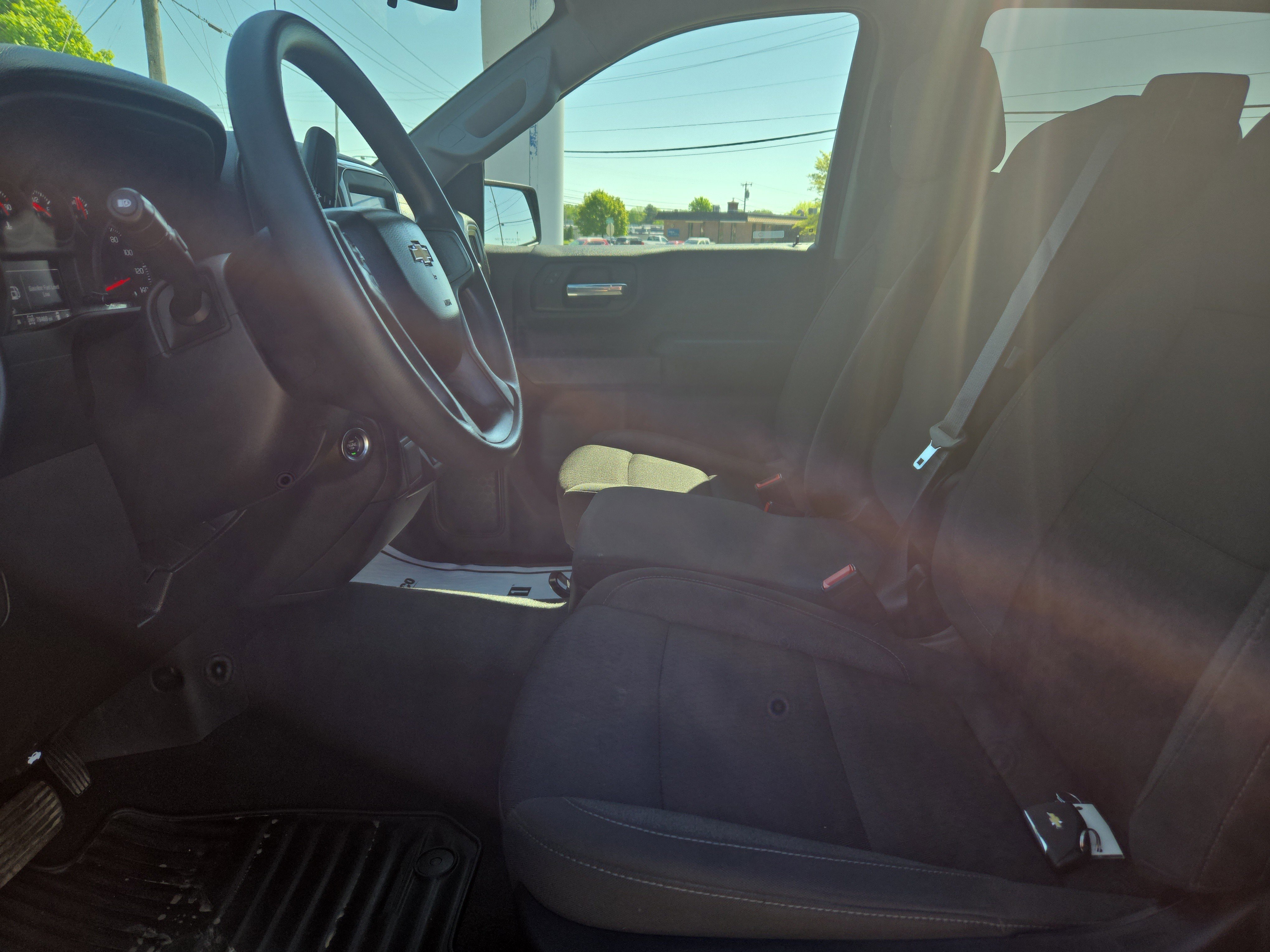 Used 2023 Black Chevrolet Custom image 19