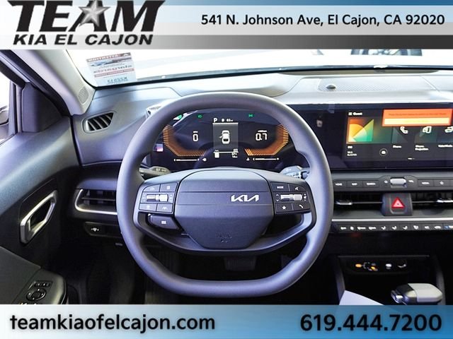 Used 2026 White Kia LXS image 21