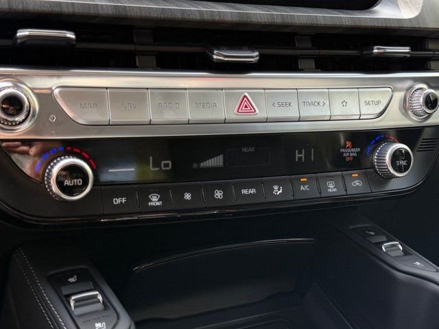 New 2025 Silver Kia SX image 30