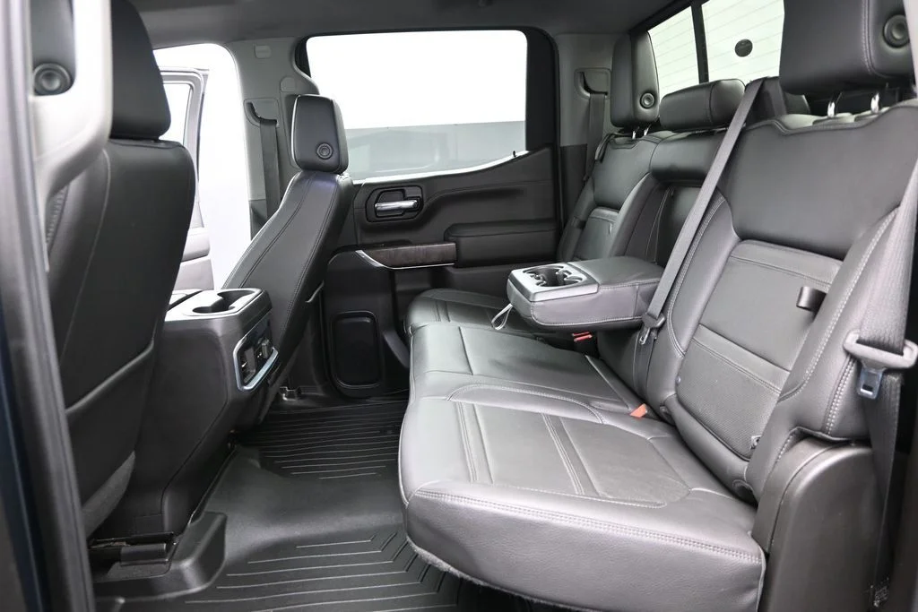 Used 2022 Blue GMC Denali image 19