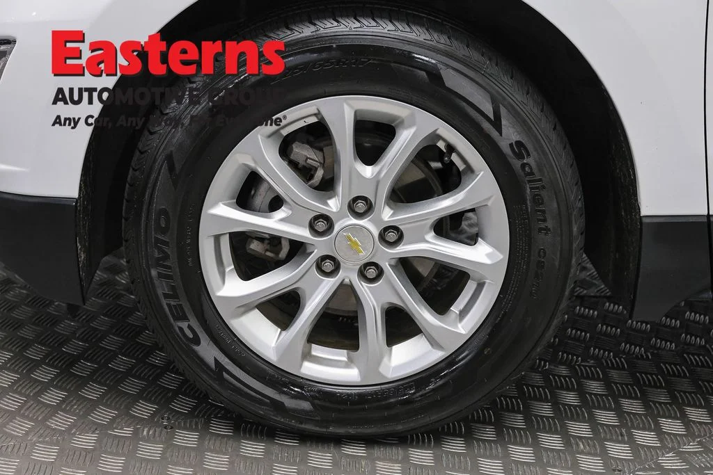 Used 2021 White Chevrolet LT image 31