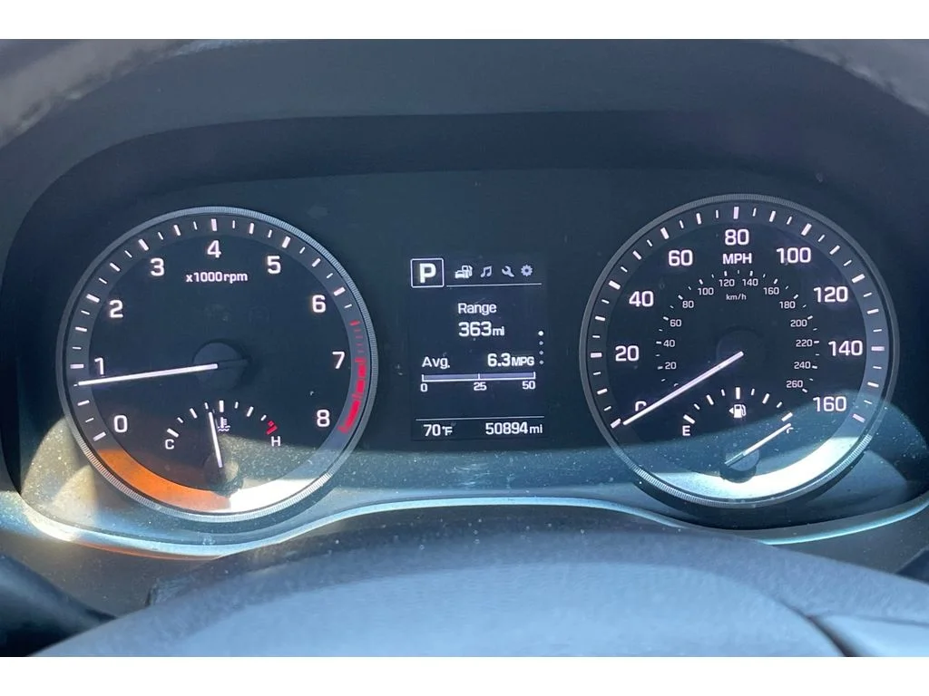 Used 2017 Coliseum Gray Hyundai Sport image 37