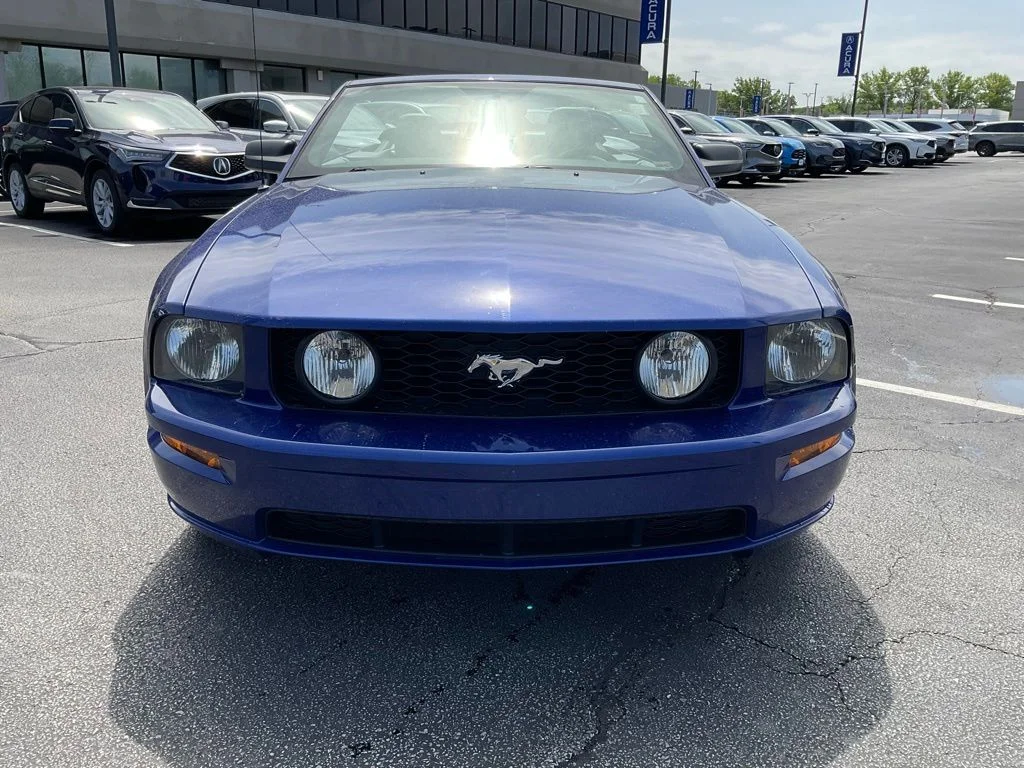 Used 2005 Ford Mustang GT Premium with VIN 1ZVHT85HX55231311 for sale in Kansas City