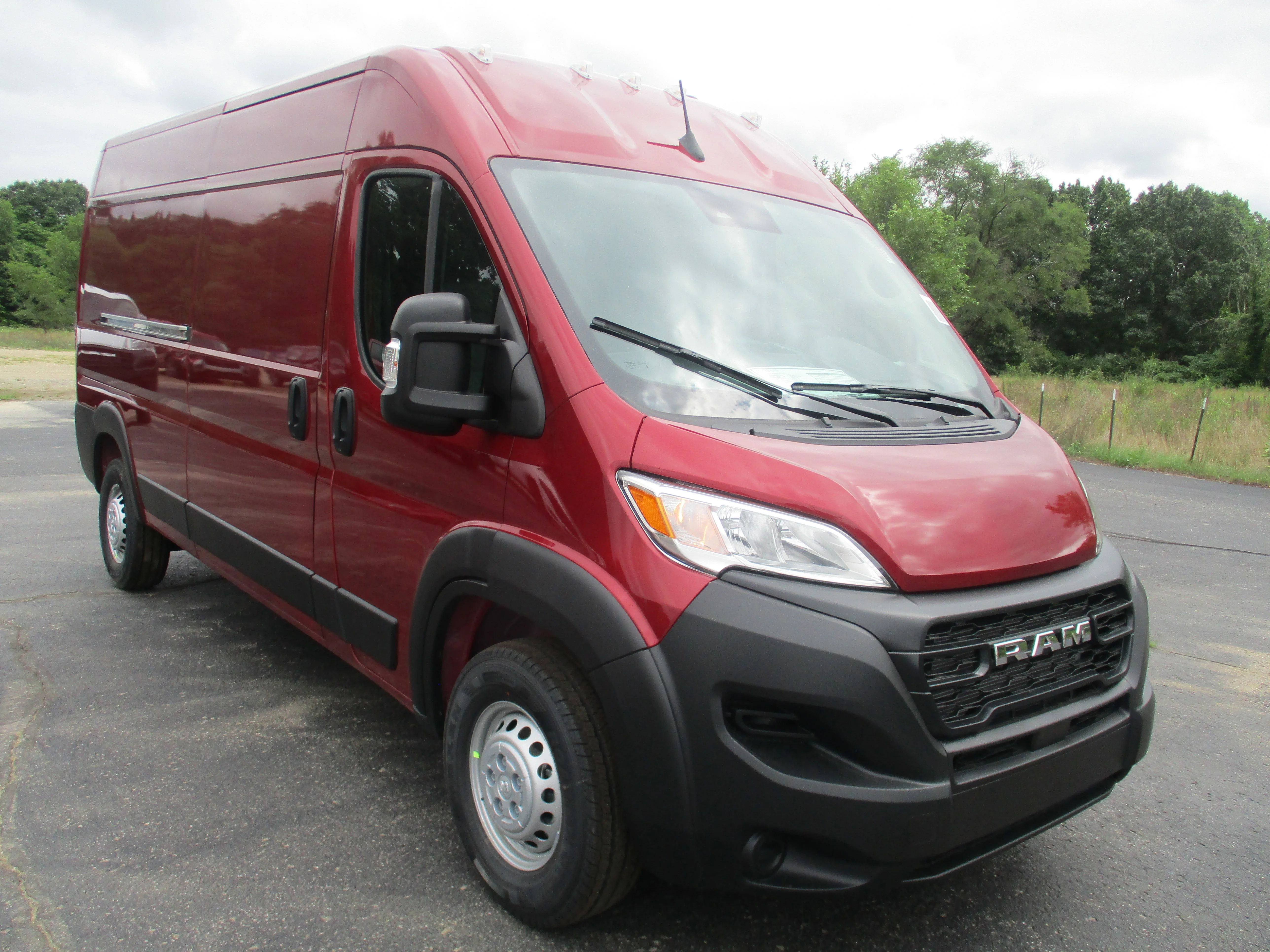 New 2026 Deep Cherry Red Crystal Pearl-Coat Exterior Paint RAM Tradesman 2500 High Roof 159 WB image 2