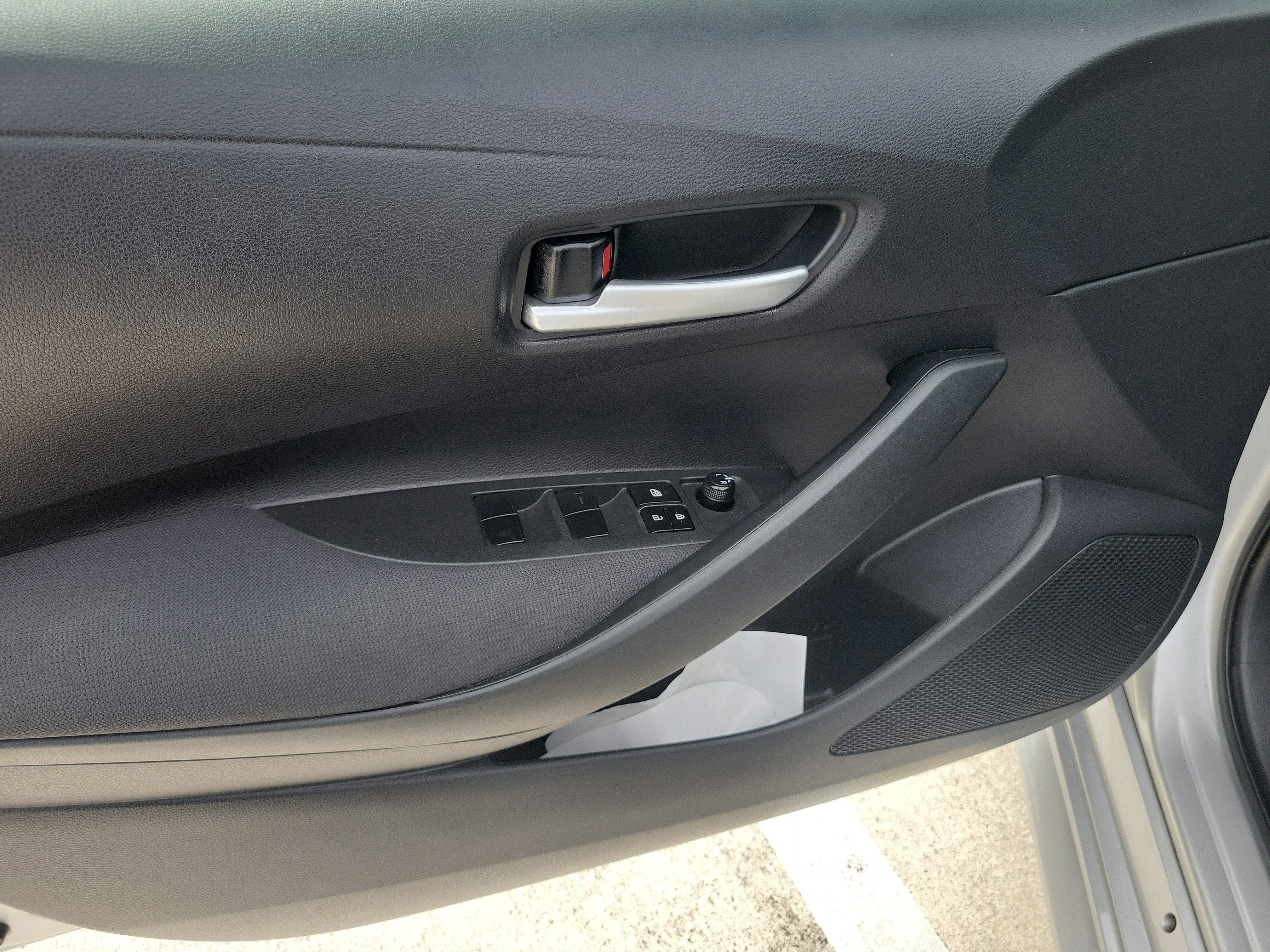 Used 2020 Classic Silver Metallic Toyota LE image 20