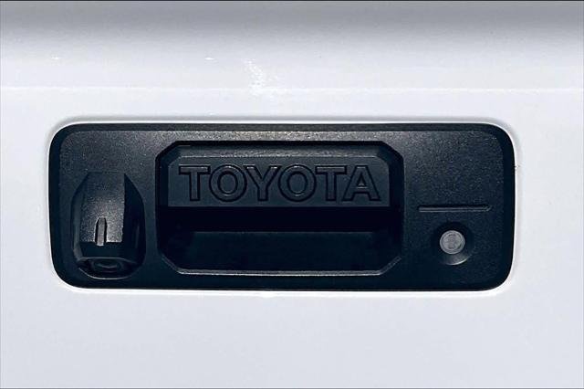 Certified Used 2021 ICE CAP Toyota  image 30