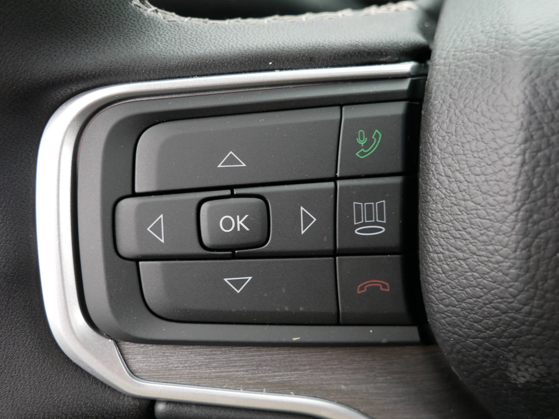 New 2026 Steel Blue Jeep Limited Altitude image 18