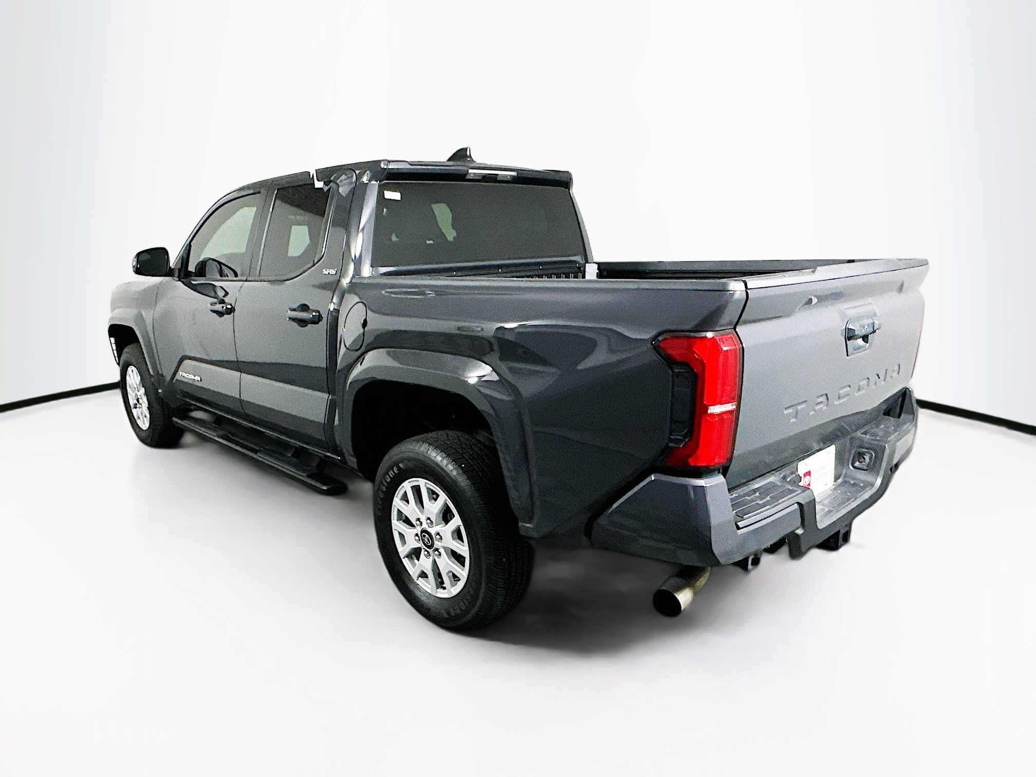 2025 Toyota Tacoma thumbnail 7