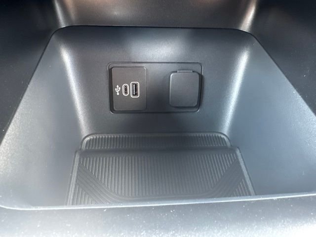 New 2026 Agate Black Metallic Ford ST image 27