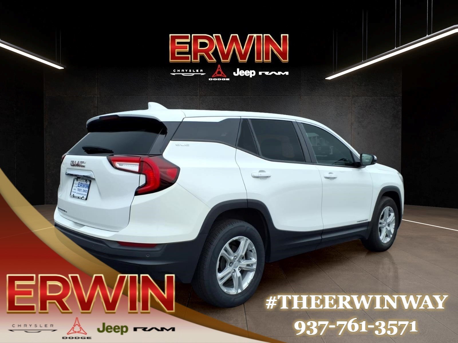 Used 2023 Summit White GMC SLE image 7