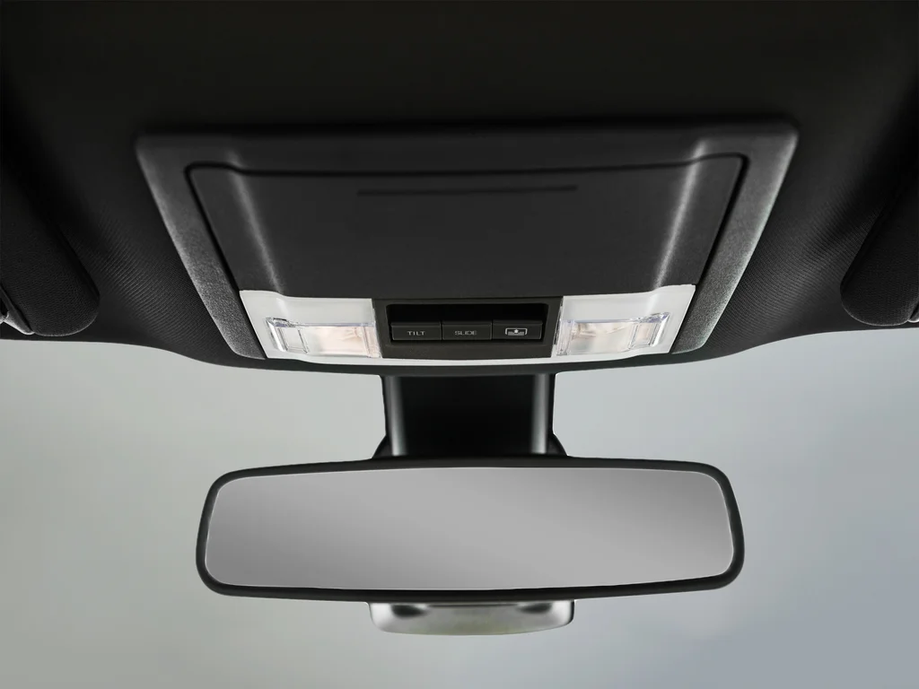 Used 2015 White Ford Limited image 23