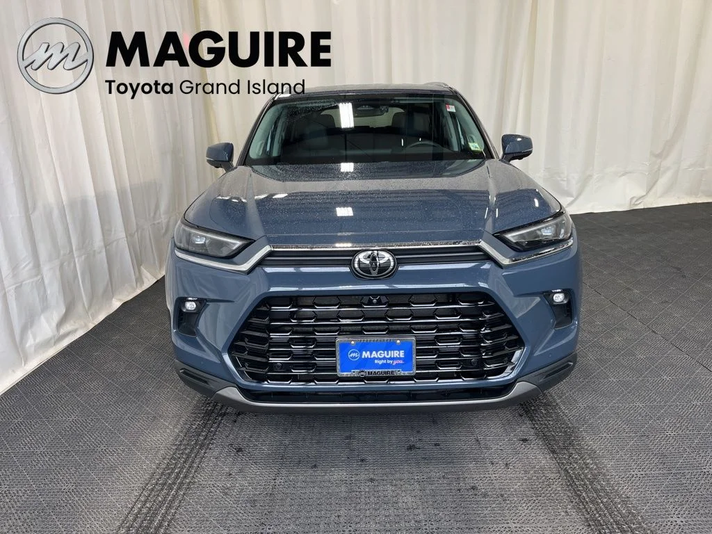 Used 2024 White Toyota Limited image 33