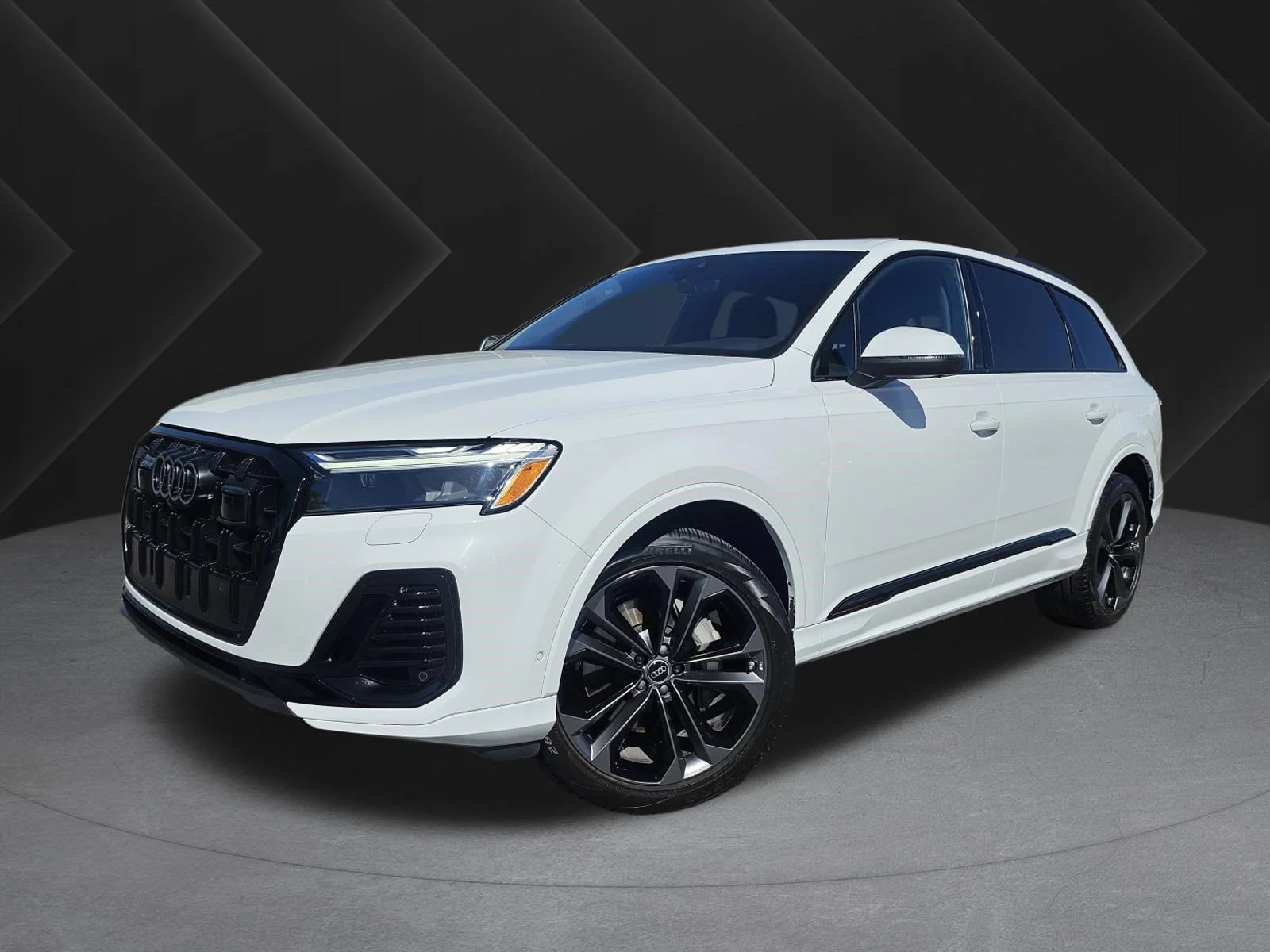 2025 Audi Q7 55 Premium Plus quattro Tiptronic's photo