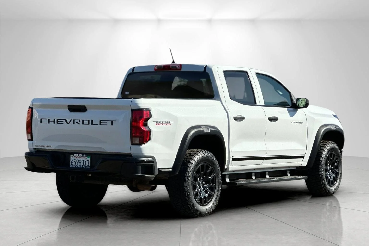 Used 2023 Summit White Chevrolet Trail Boss image 3