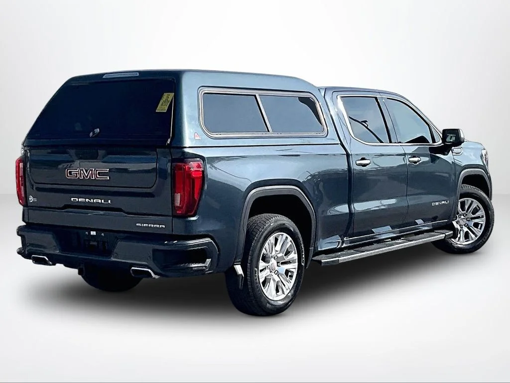 Used 2020 Blue GMC Denali image 3