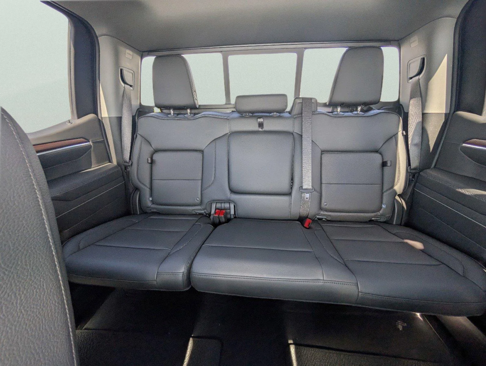 New 2026 Sterling Metallic GMC Denali image 31
