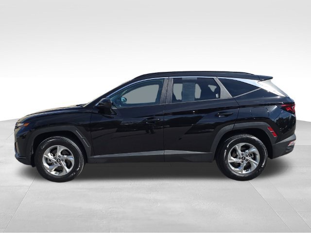 Used 2024 Black Hyundai SEL image 2