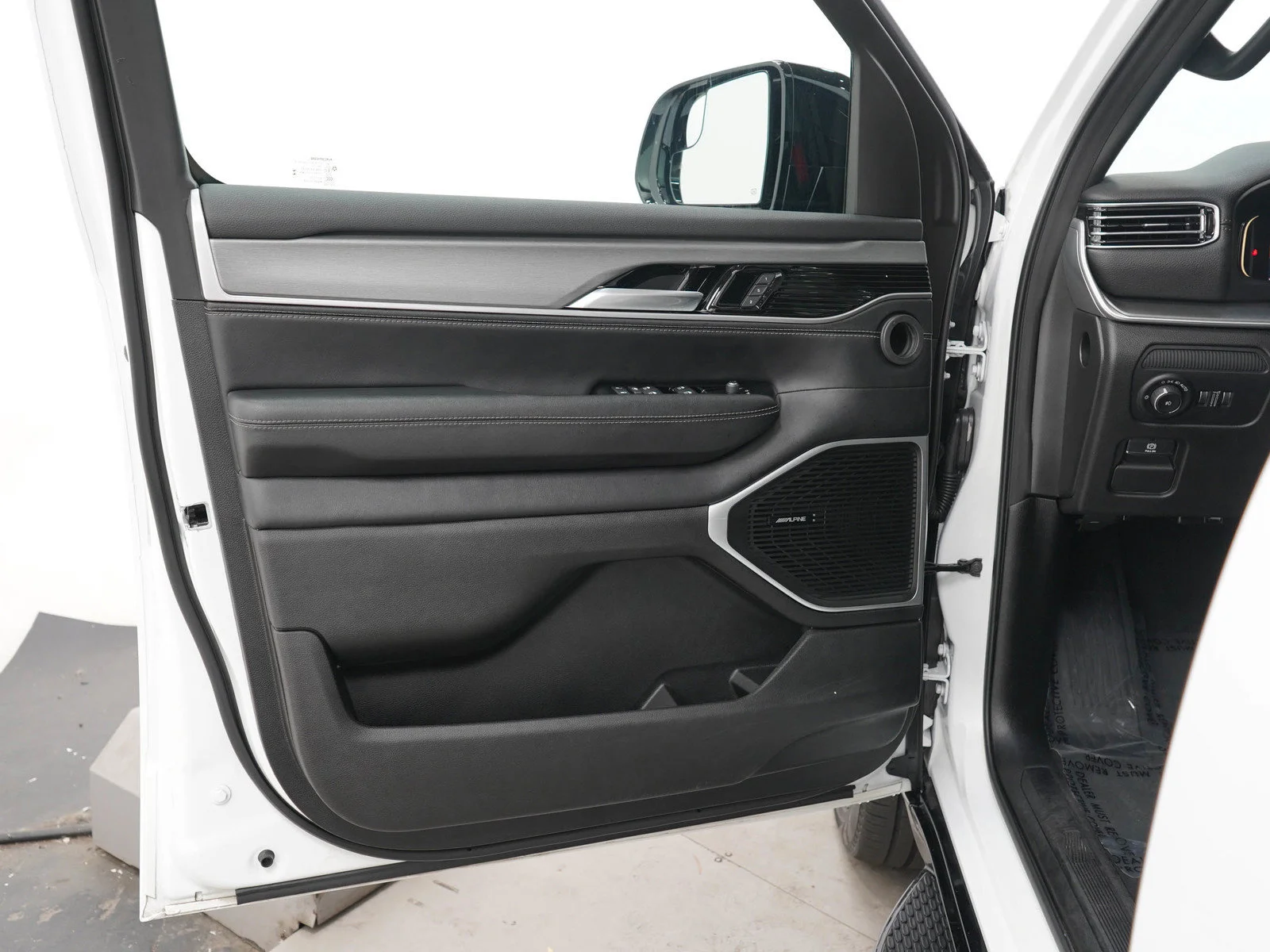 Used 2025 Bright White Clearcoat Jeep Series II image 21
