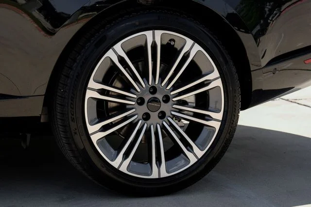 New 2026 Black Land Rover SE image 69