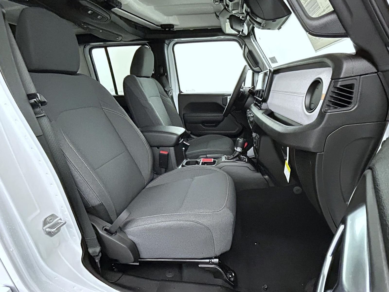 New 2026 Bright White Clearcoat Jeep Sport S image 15