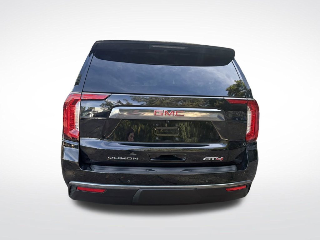 2023 GMC Yukon XL AT4 - Photo 5