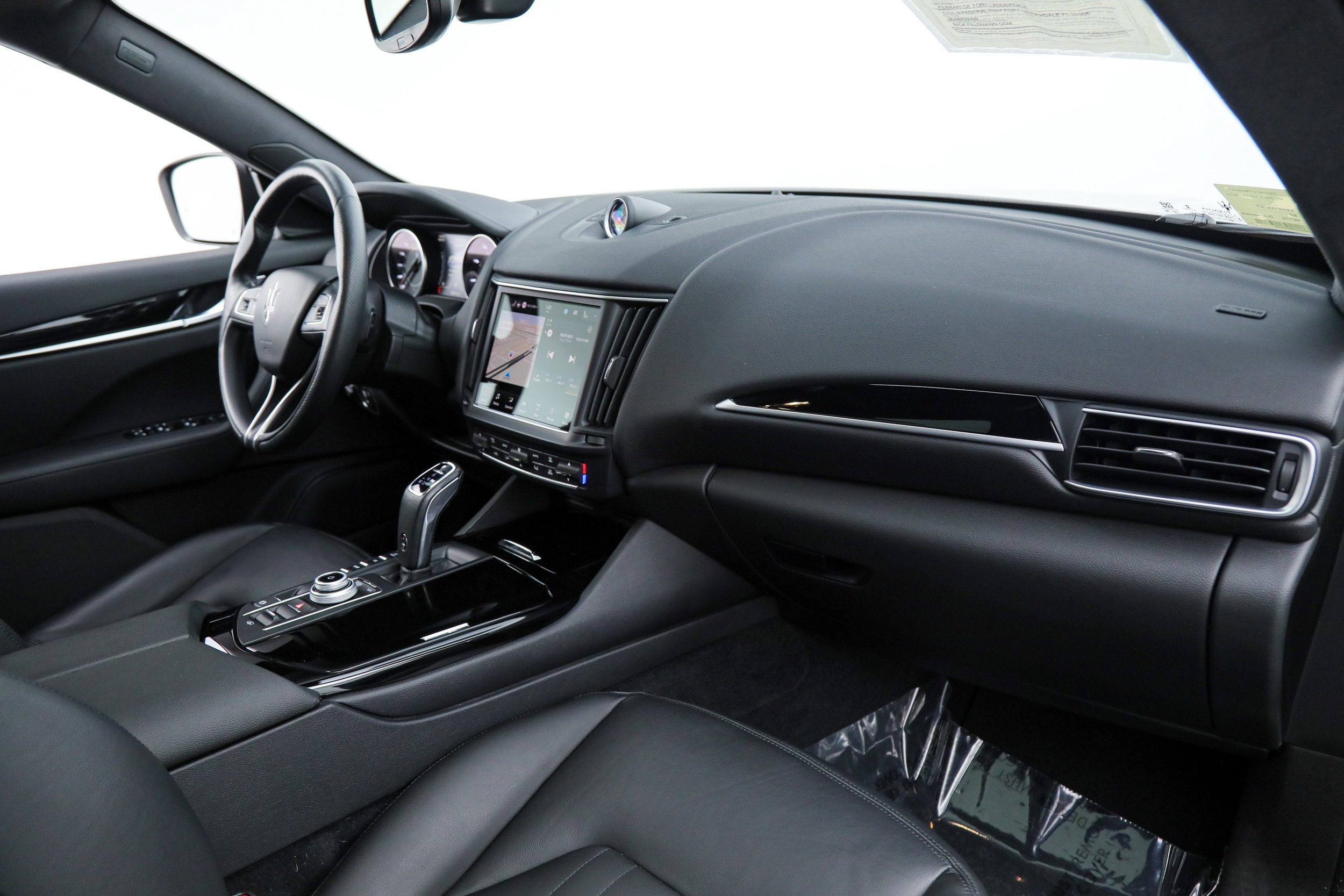 Used 2022 Gray Maserati GT image 12