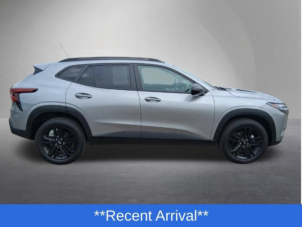 Used 2024 Chevrolet Trax Activ with VIN KL77LKE21RC043122 for sale in Red Wing, Minnesota