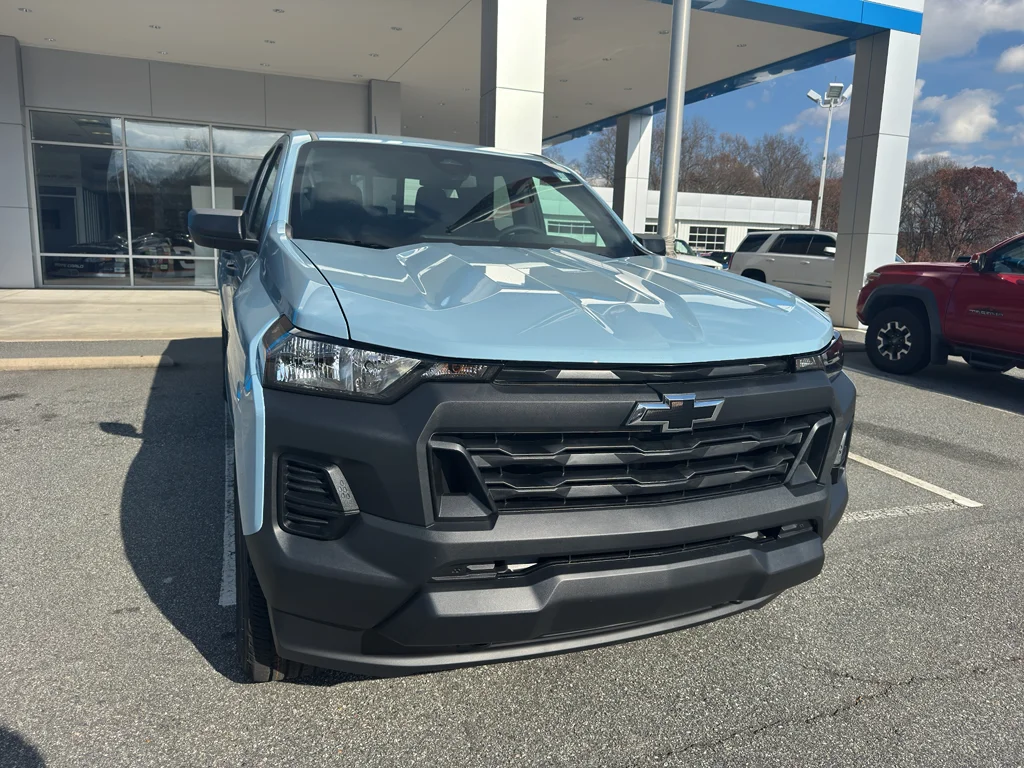 New 2026 Snowdrift Metallic Chevrolet WT image 2