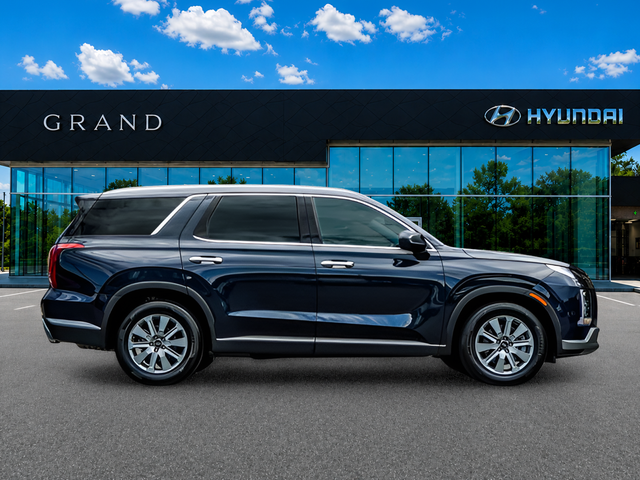 Certified Used 2025 White Hyundai SEL image 7