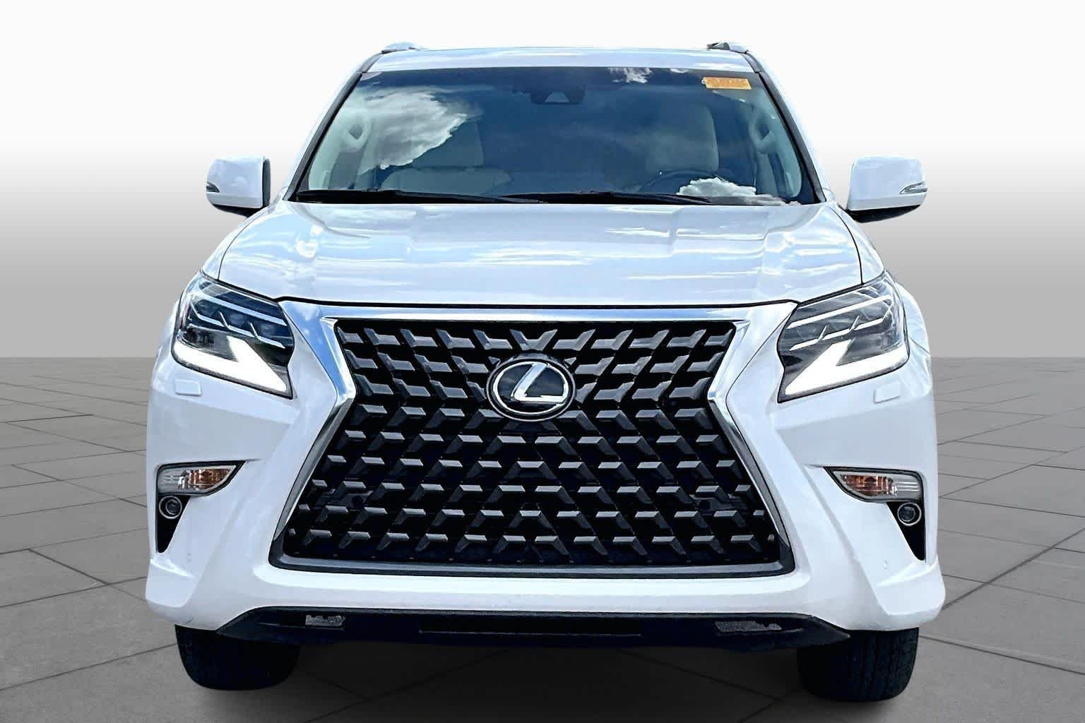 Used 2023 Eminent White Pearl Lexus Premium image 5