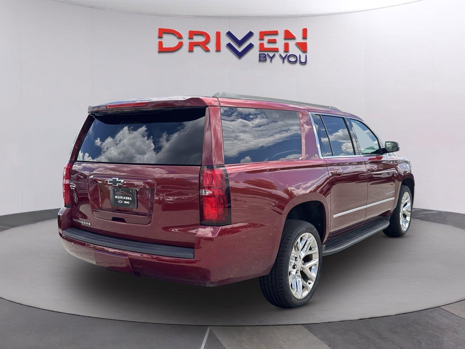 Used 2020 SIREN RED TINTCOAT Chevrolet LT image 4