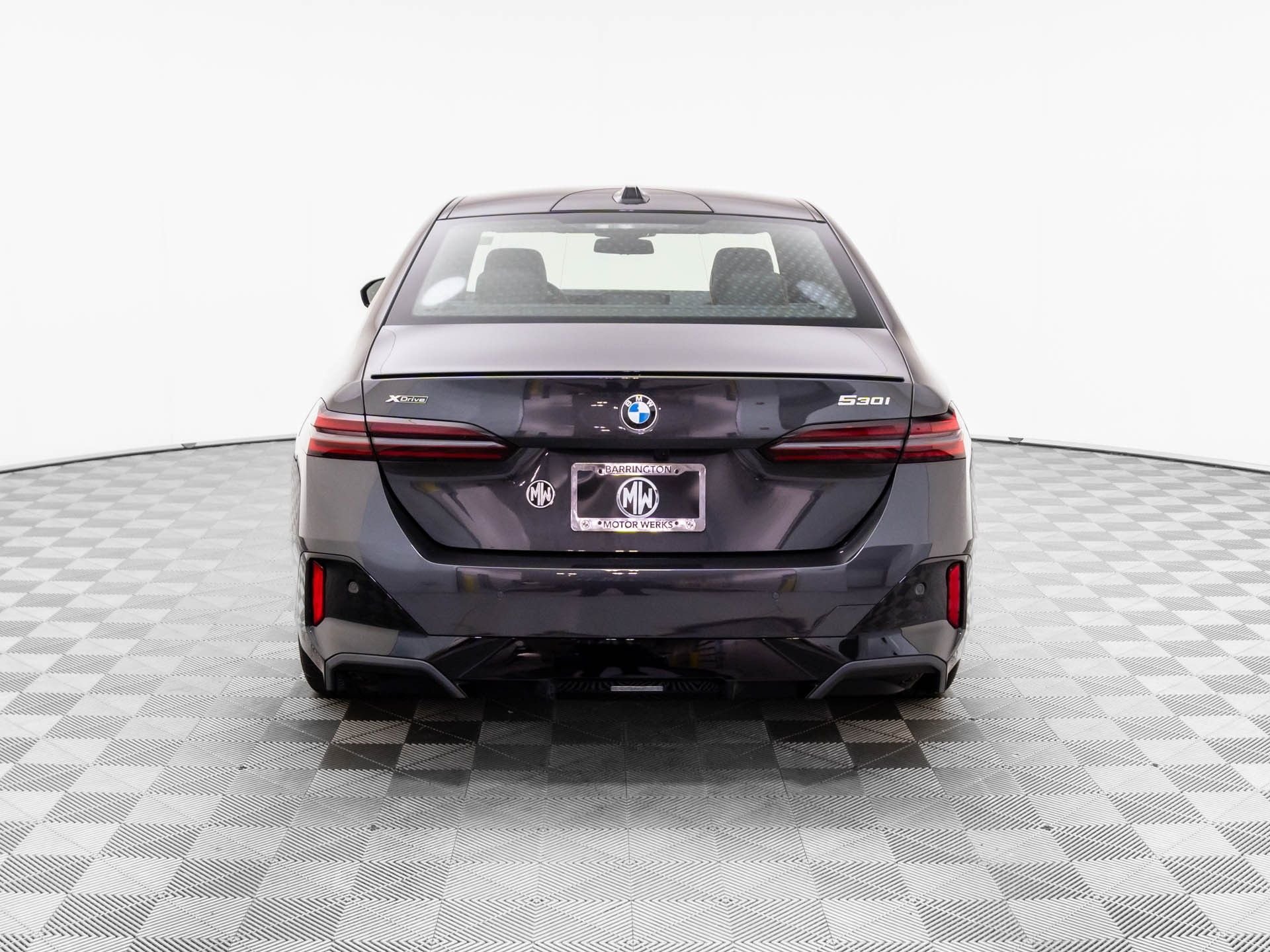 New 2026 Dark Graphite Metallic BMW 530i xDrive image 5