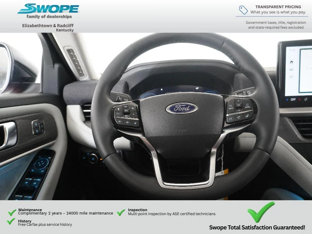 New 2026 Rapid Red Metallic Tinted Clearcoat Ford Platinum™ image 22