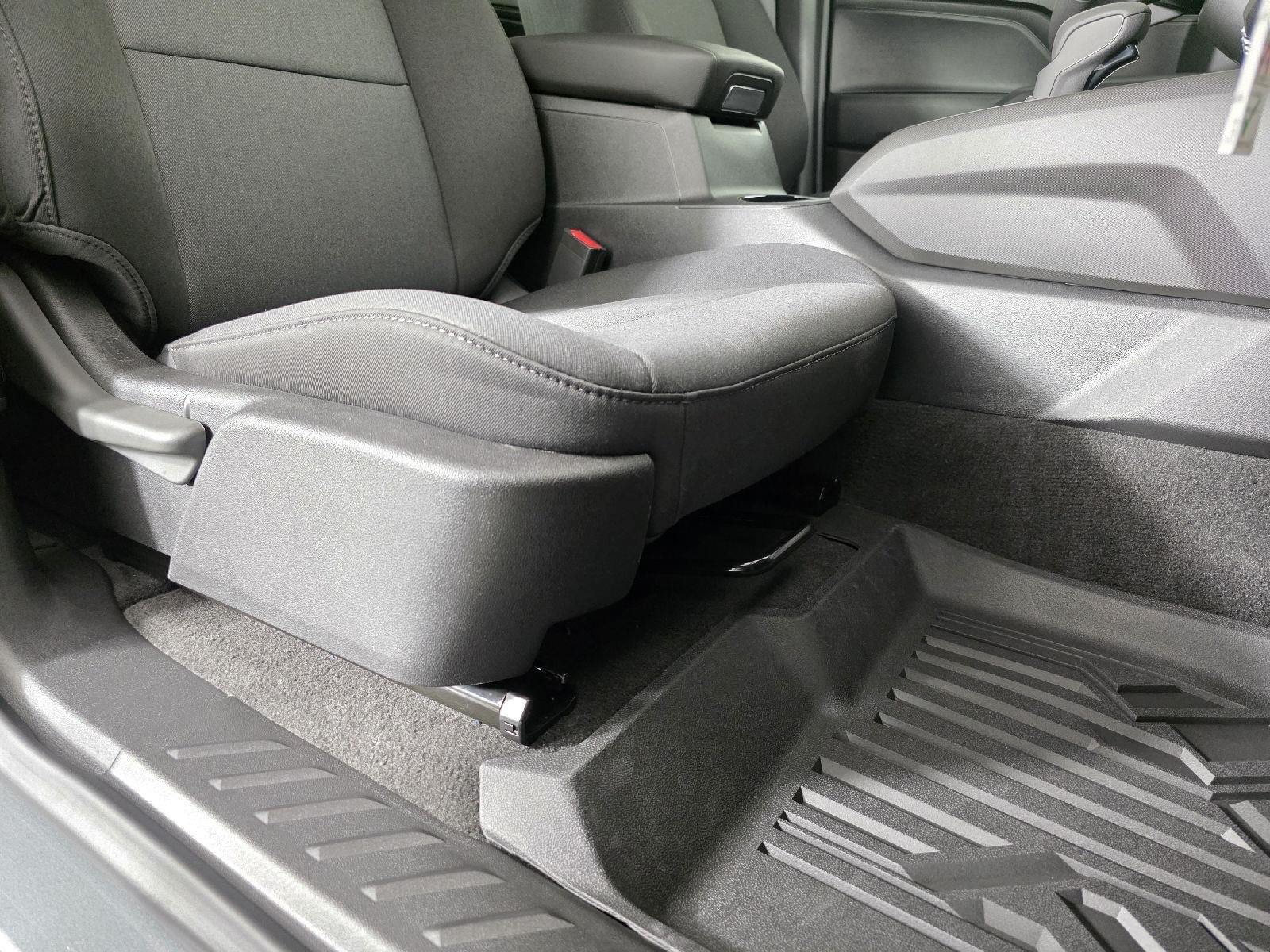 2026 Chevrolet Colorado Trail Boss - Photo 24