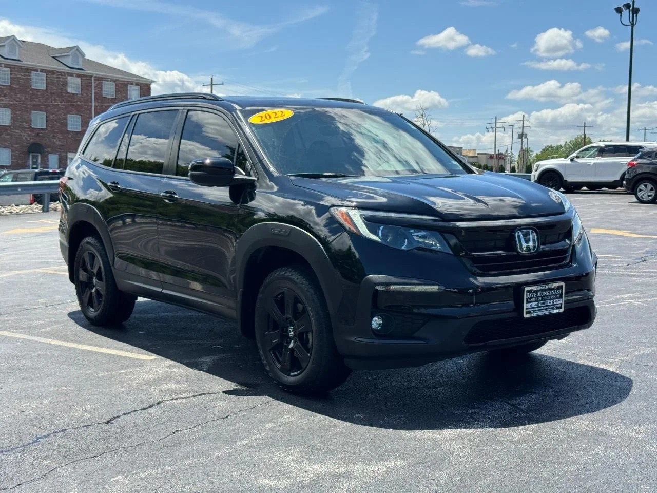 Used 2022 Crystal Black Pearl Honda TrailSport image 2