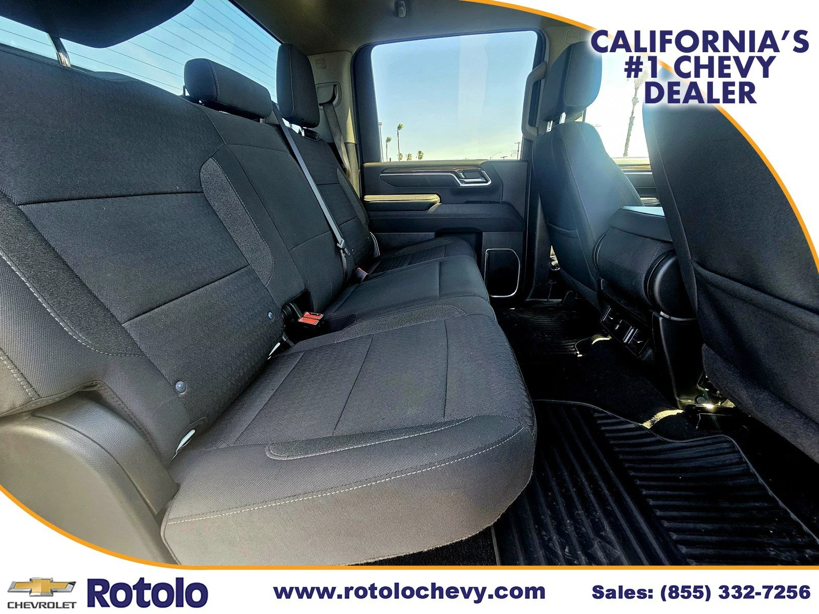 Used 2025 Summit White Chevrolet LT image 12