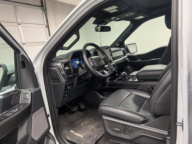 2025 Ford F-150 Lariat - Photo 18