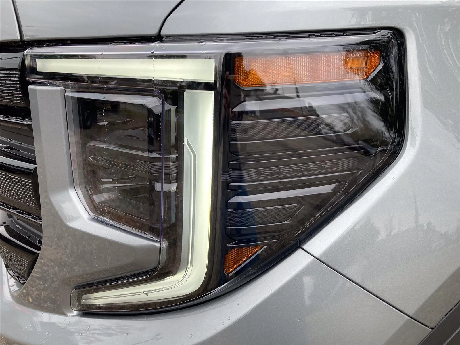 New 2026 Sterling Metallic GMC Elevation image 10