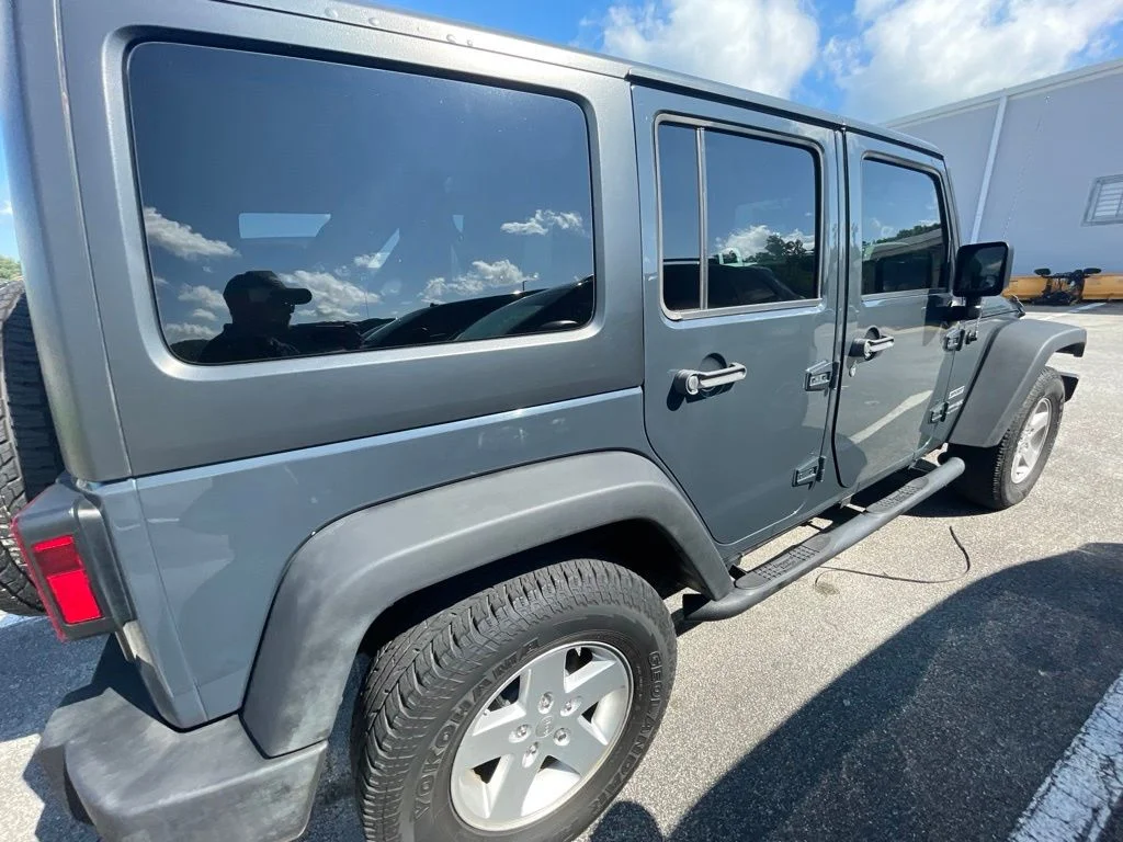 Used 2018 Black Jeep Unlimited Sport image 12