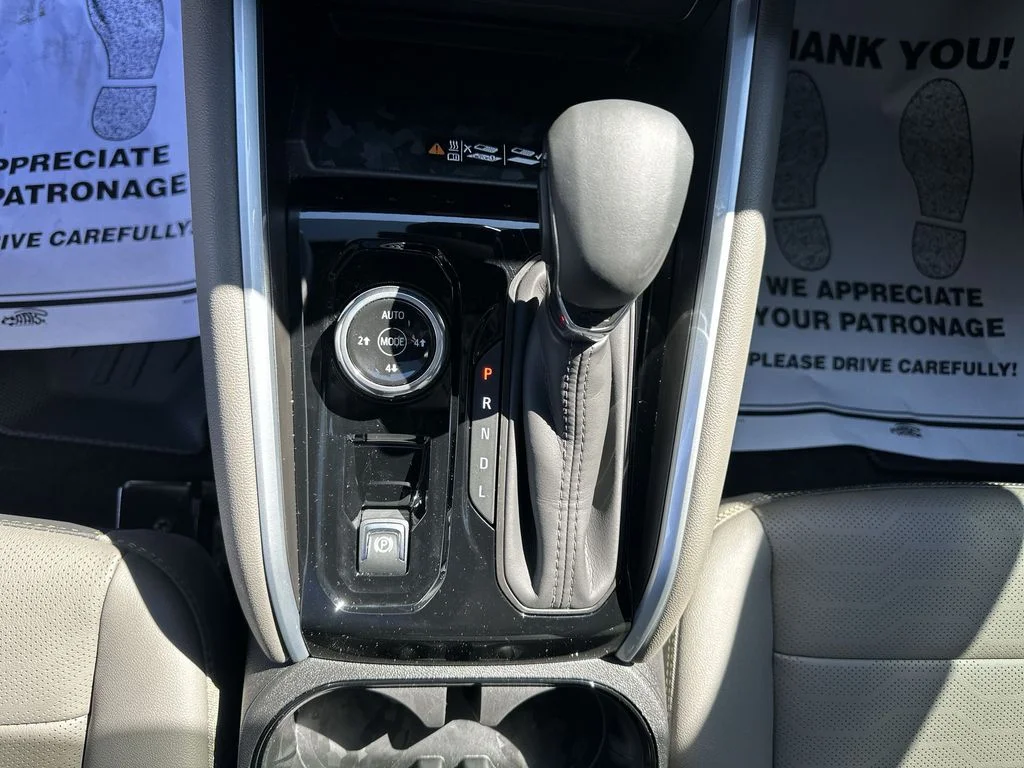 Used 2025 Black Chevrolet ZR2 image 26