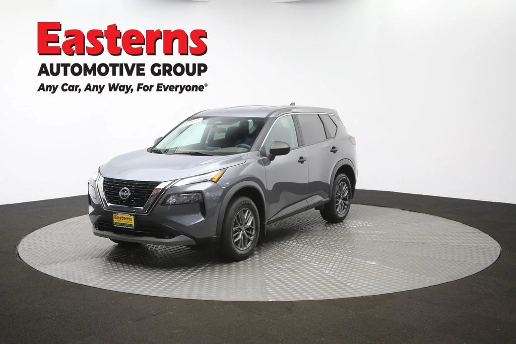 Used 2023 Gray Nissan S image 55