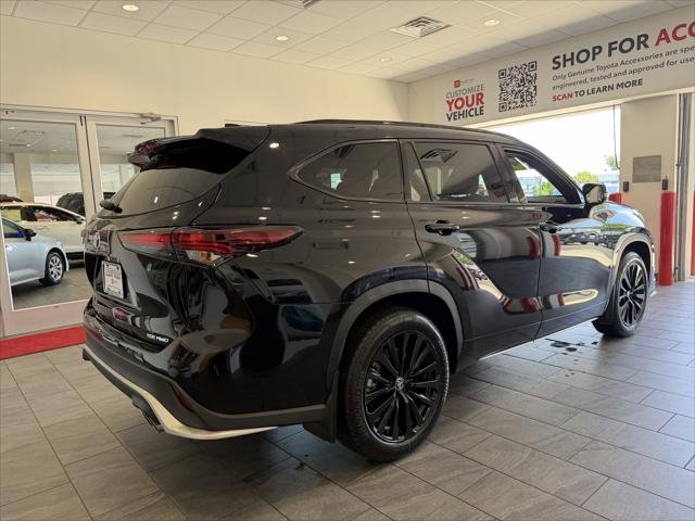 Certified Used 2025 ATTITUDE BLACK MC. Toyota  image 24