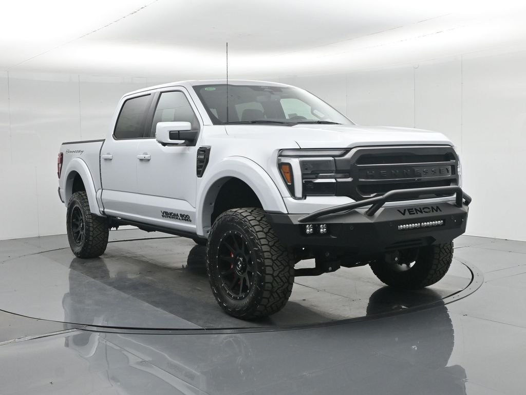 New 2025 Space White Metallic Ford Lariat image 59