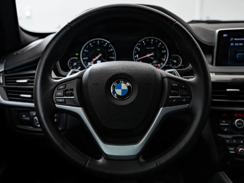 Used 2019 Mineral White Metallic BMW xDrive35i image 42