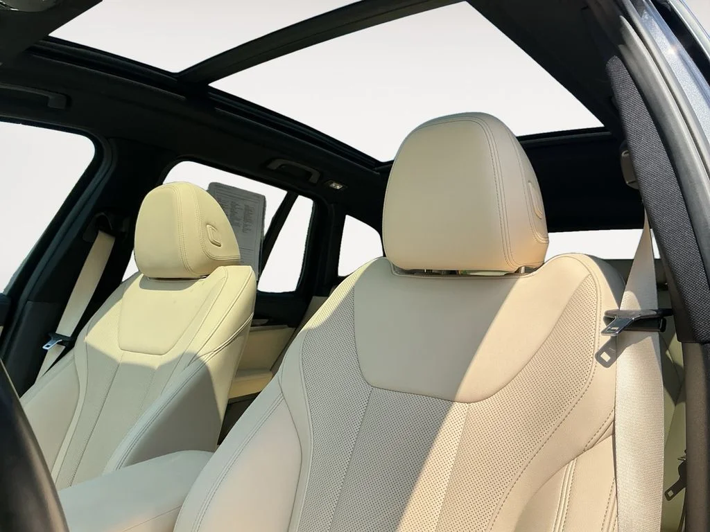 Used 2022 Gray BMW M40i image 12