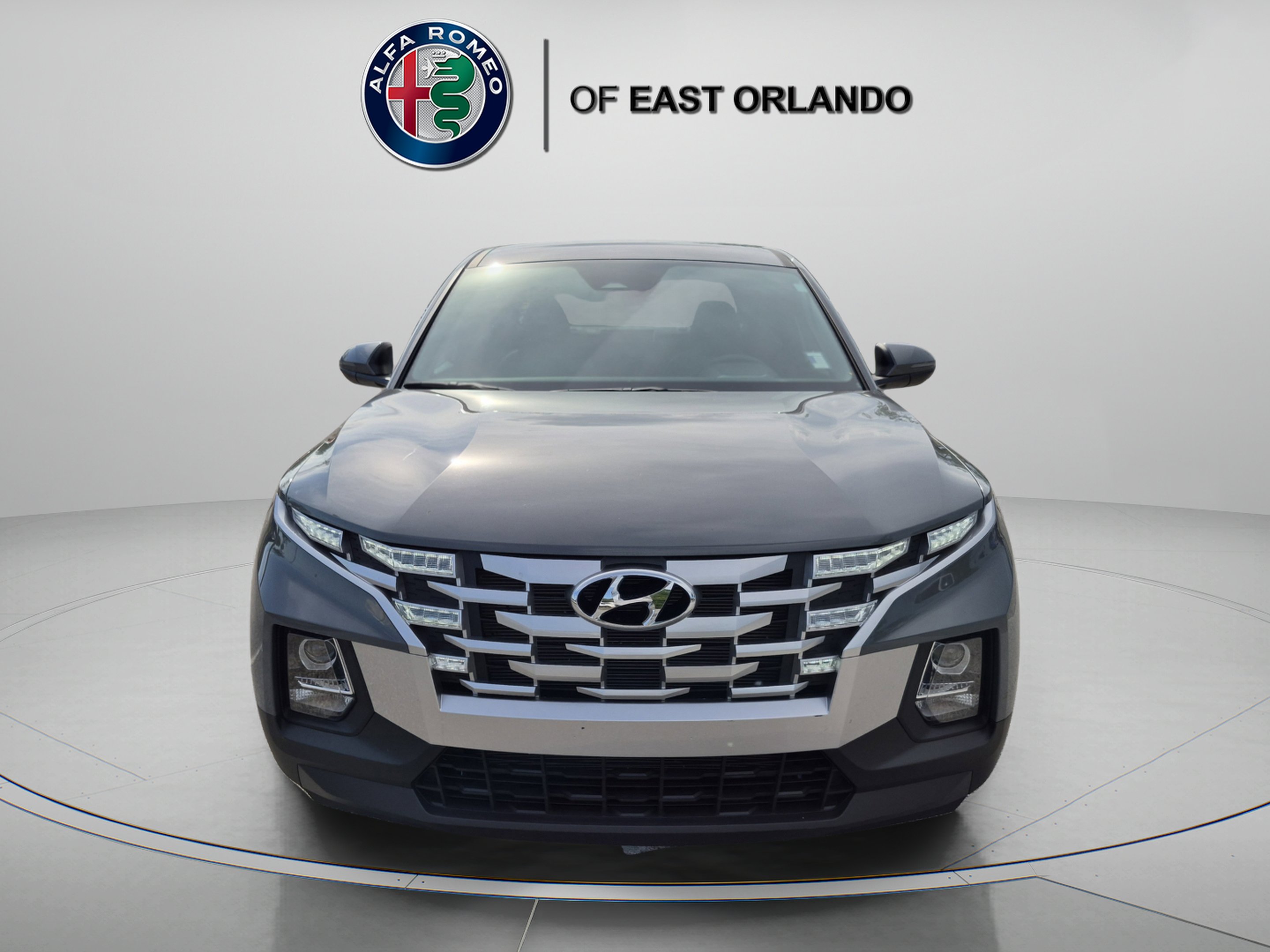 Used 2023 Hampton Gray Hyundai SEL image 2